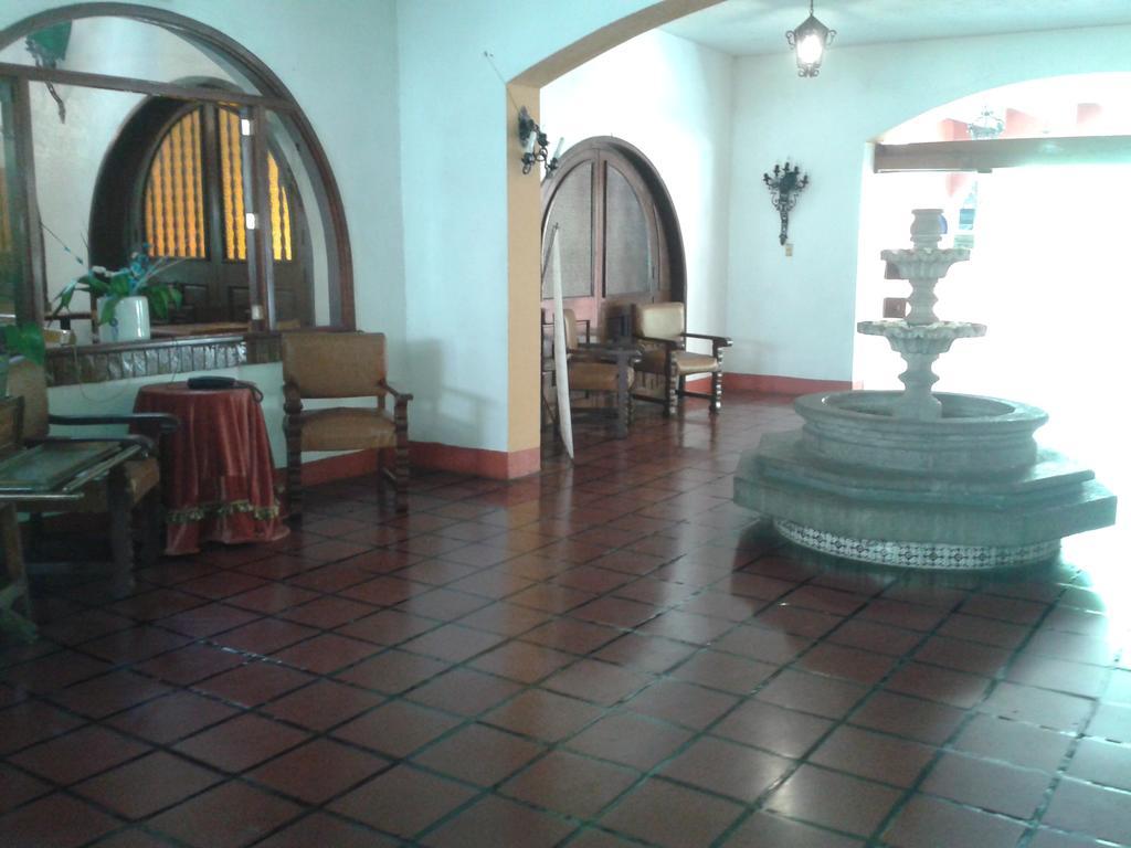 Hotel Fortin De Las Flores Bagian luar foto