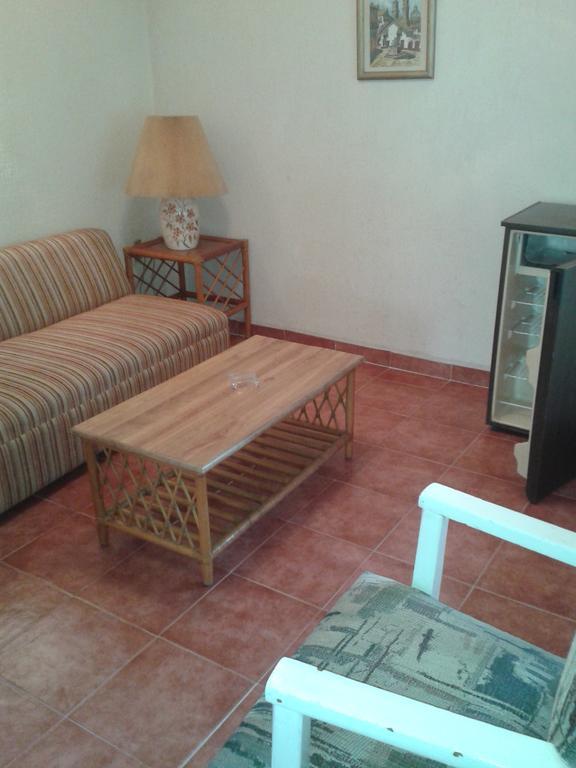 Hotel Fortin De Las Flores Bagian luar foto