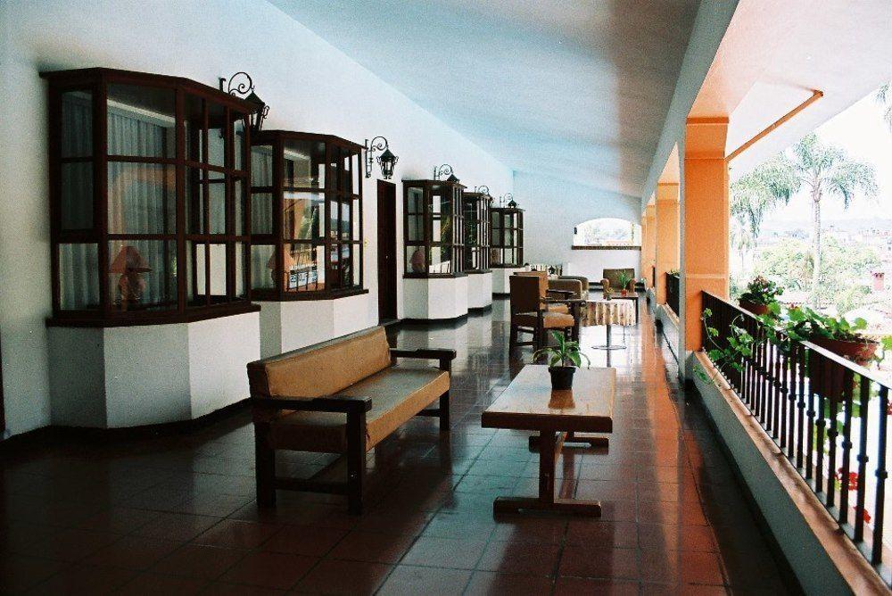 Hotel Fortin De Las Flores Bagian luar foto