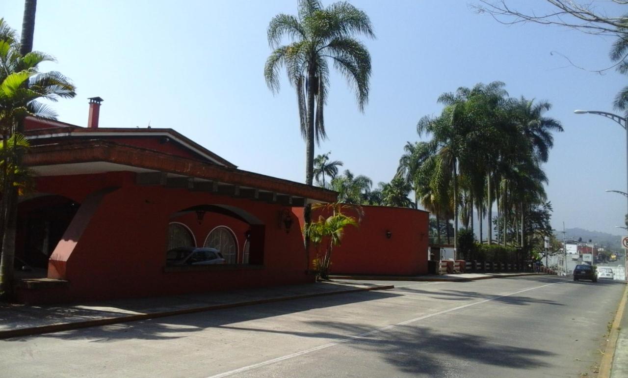 Hotel Fortin De Las Flores Bagian luar foto